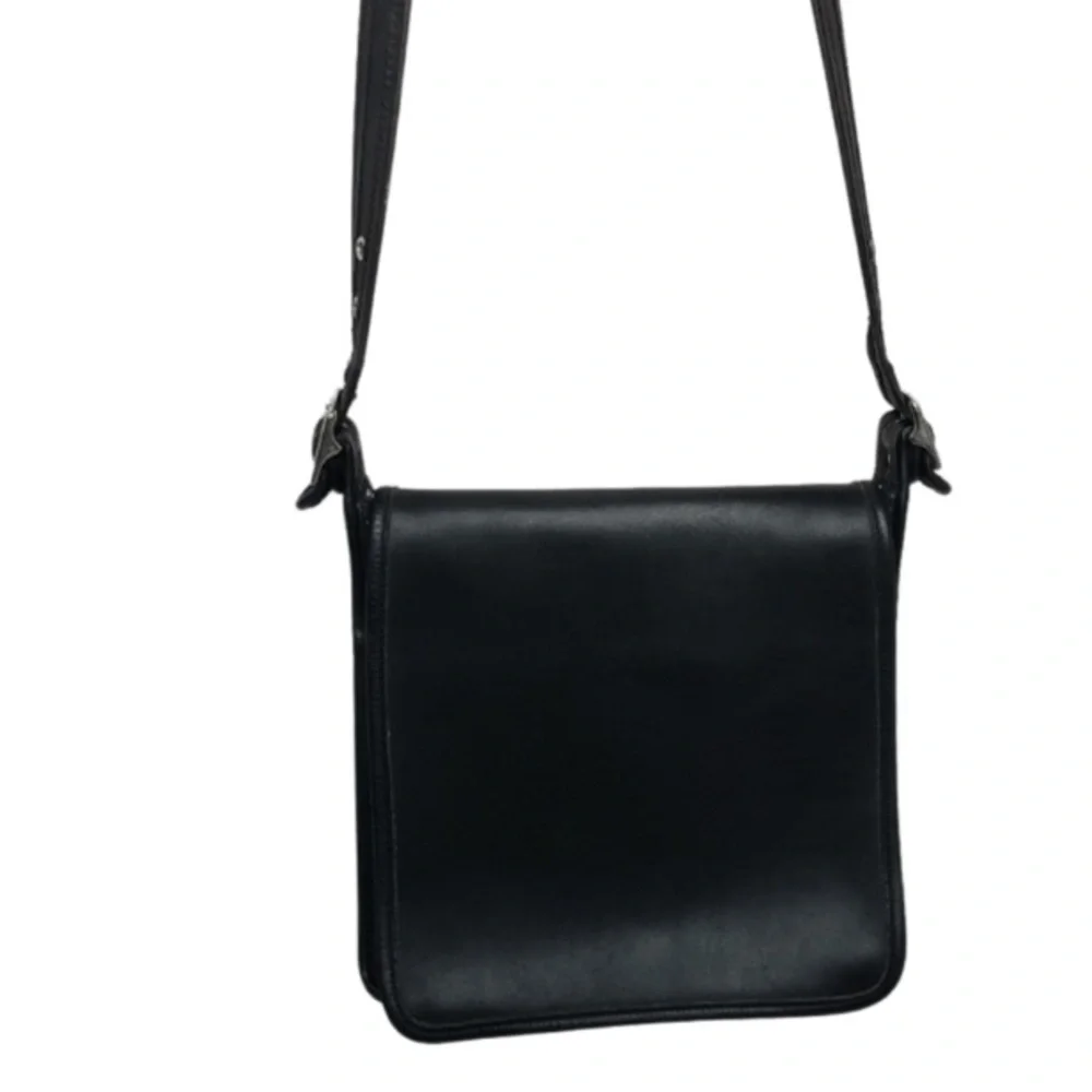 Vintage Coach crossbody